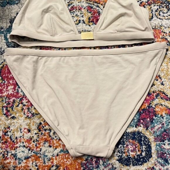 Calvin Klein size 12 tan bikini - Picture 4 of 7